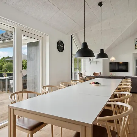 Stunning In With Sauna Hadsund