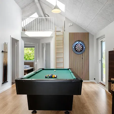 Stunning In With Sauna Hadsund