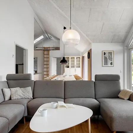 Σπίτι διακοπών Stunning In With Sauna *